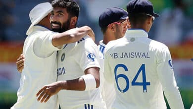 Australia bundled out for 104 as India take 46-run first-innings lead