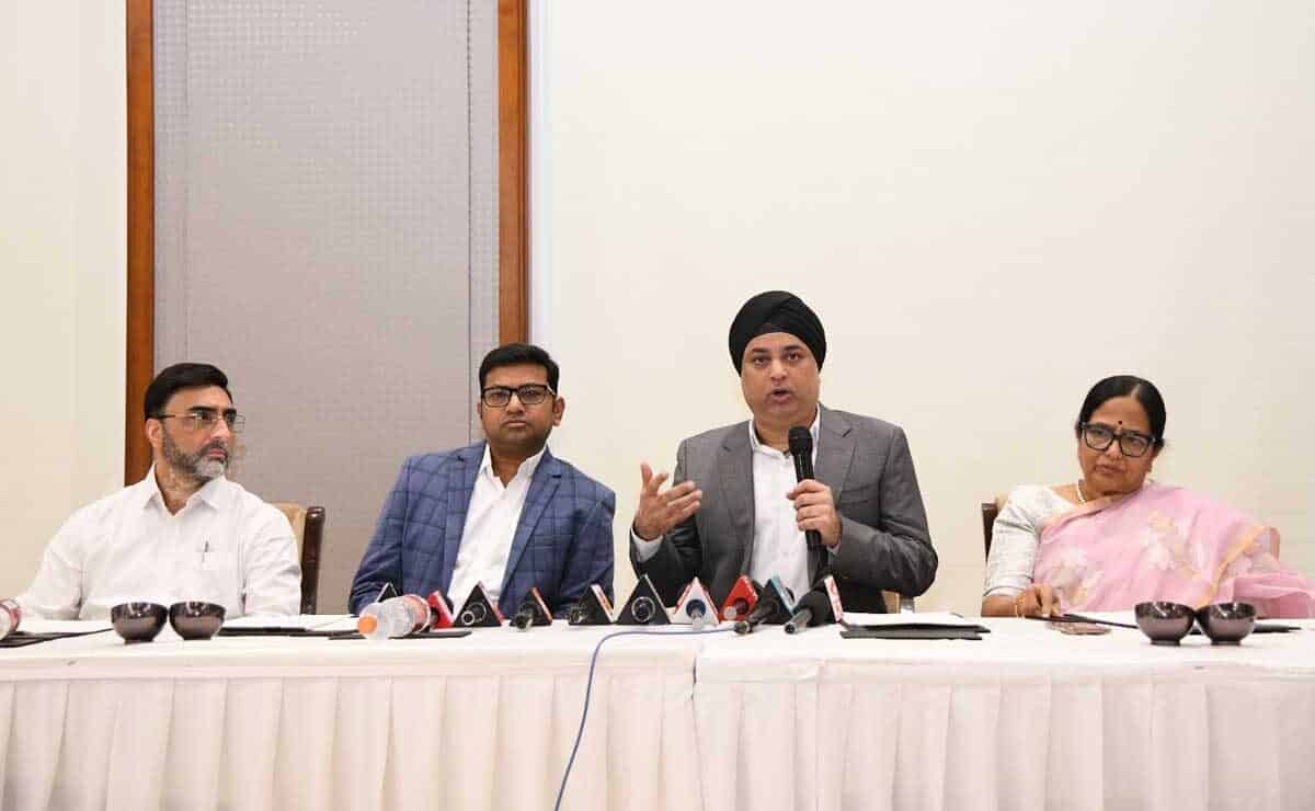 Telangana: Premier Energies to Boost Local Economy with New Investment Plans