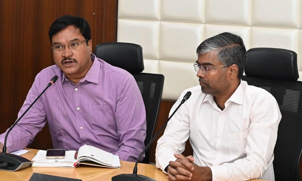 Hyderabad’s New Safety Net: HYDRAA and GHMC Join Forces to Tackle Urban Hazards
