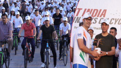 Sports Minister Mandaviya Leads 'Fit India Sundays on Cycle' in Ahmedabad