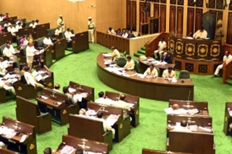 Telangana Assembly Witnesses Heated Debate Over Fee Reimbursement