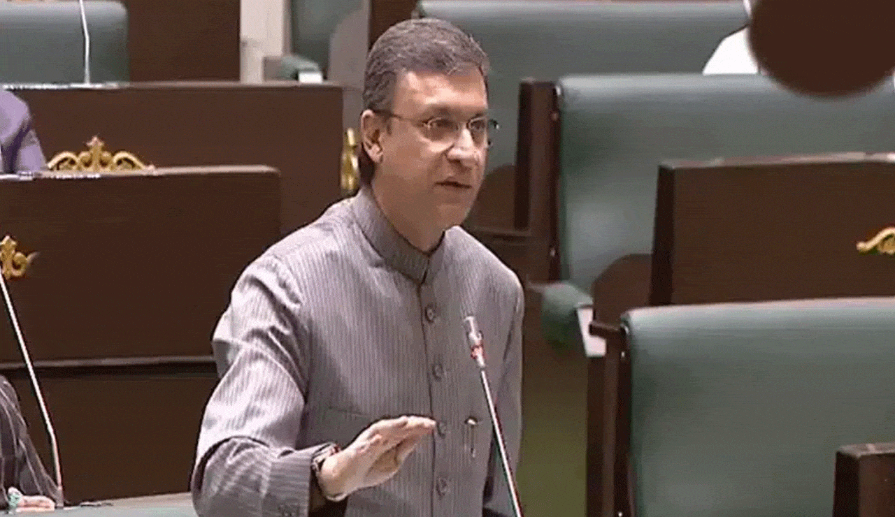 Akbaruddin Owaisi Thanks Congress Government for Rs 24 Crore Allocation for Imams