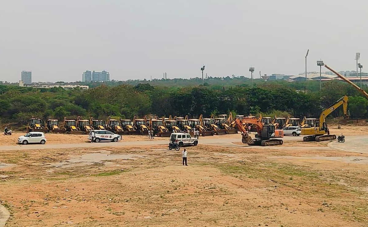 Telangana High Court Directs State to Respond in Kancha Gachibowli Land Case