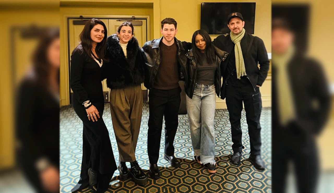 Hrithik Roshan Attends Nick Jonas' Play with Saba Azad and Priyanka Chopra
