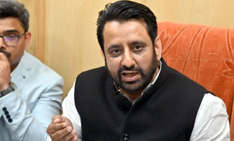 AAP MLA Amanatullah Khan Moves Supreme Court Against Waqf (Amendment) Bill