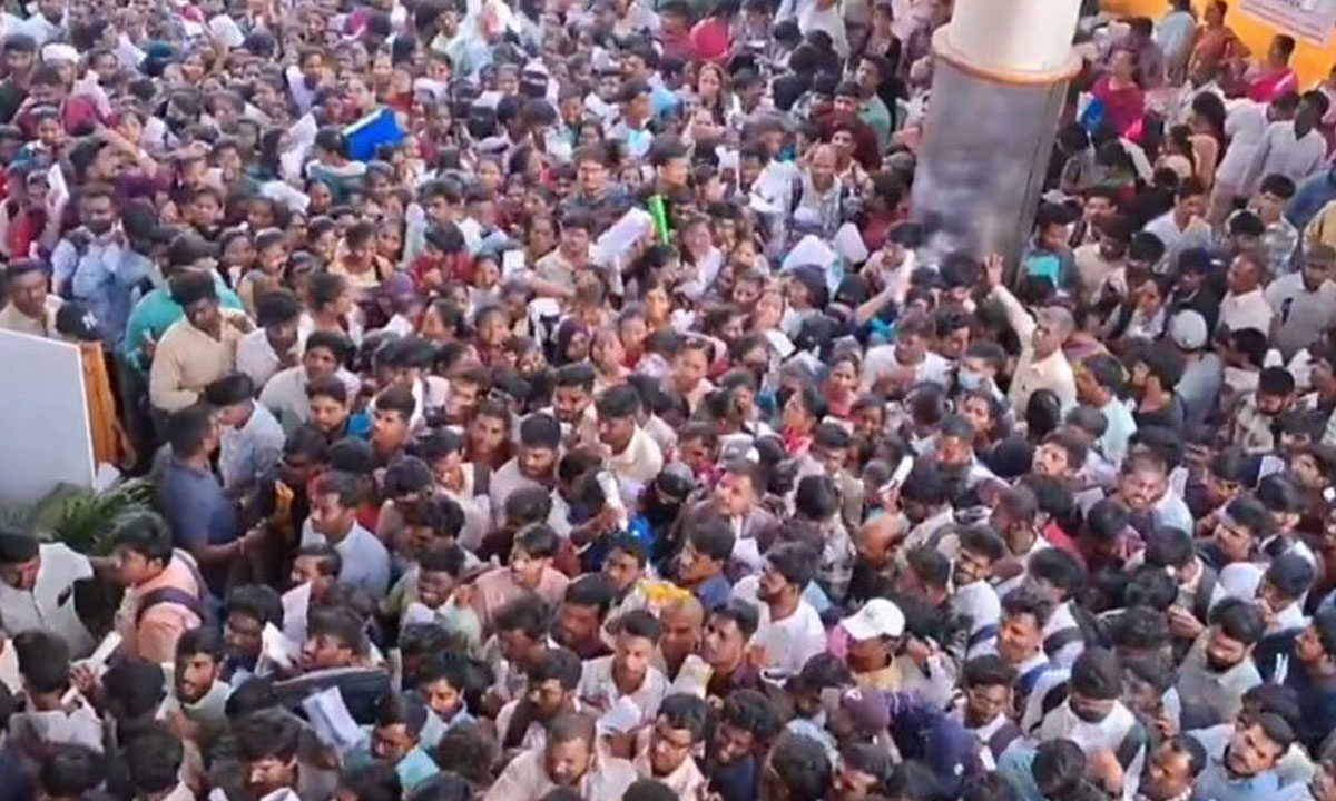 Chaos at Mega Job Mela in Warangal: Stampede Injures Three Women
