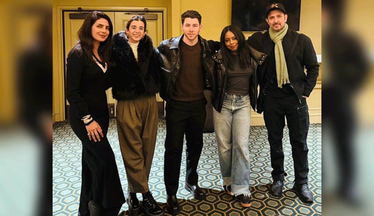Hrithik Roshan Praises Nick Jonas' Performance, Thanks Priyanka Chopra for Fun Night