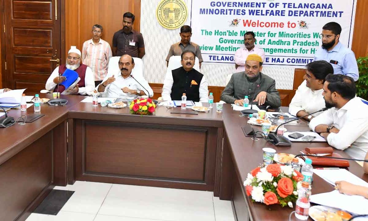 Telangana, Andhra Pradesh Hold Joint Haj Review Meeting; 12,000 Pilgrims to Depart from Hyderabad