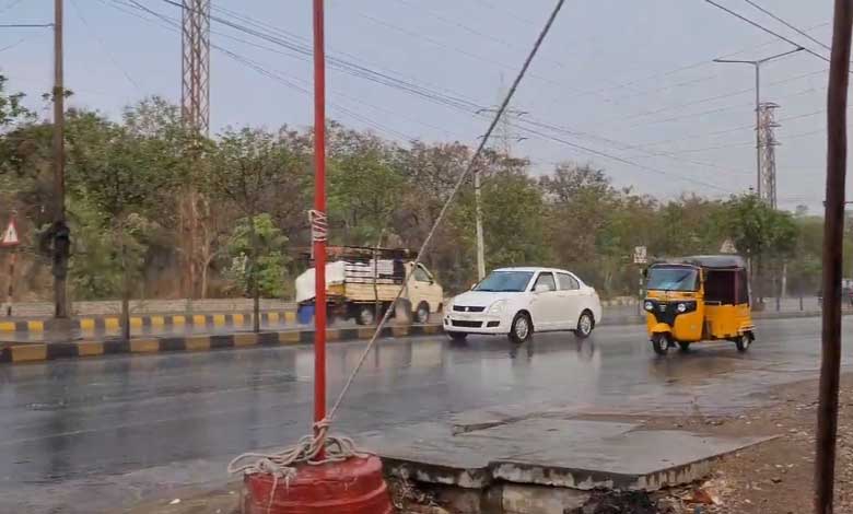 Rain Lashes Hyderabad, Brings Relief and Traffic Woes