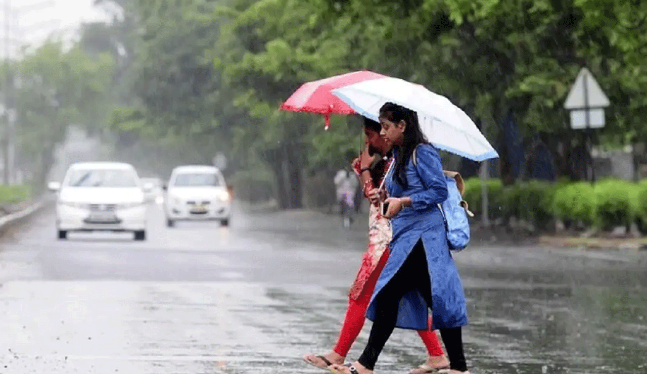 Scorching Heat Grips Telangana as IMD Issues Rain and Thunderstorm Alerts