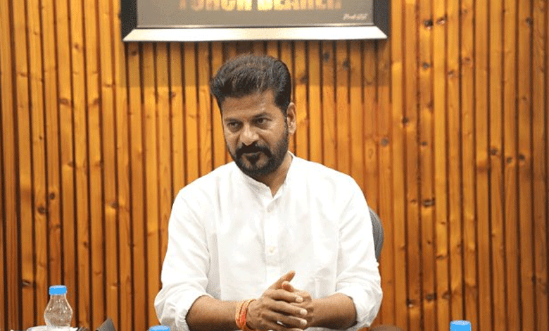Telangana CM Revanth Reddy Pays Tribute to Padma Shri Vanajeevi Ramaiah