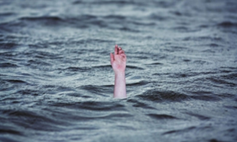 Tragic Accident in Karimnagar: 3-Year-Old Girl Drowns in Well Along with Tractor