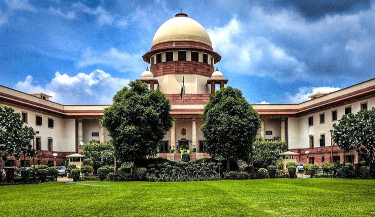Supreme Court Begins Hearing on Telangana Rebel MLAs Disqualification Case