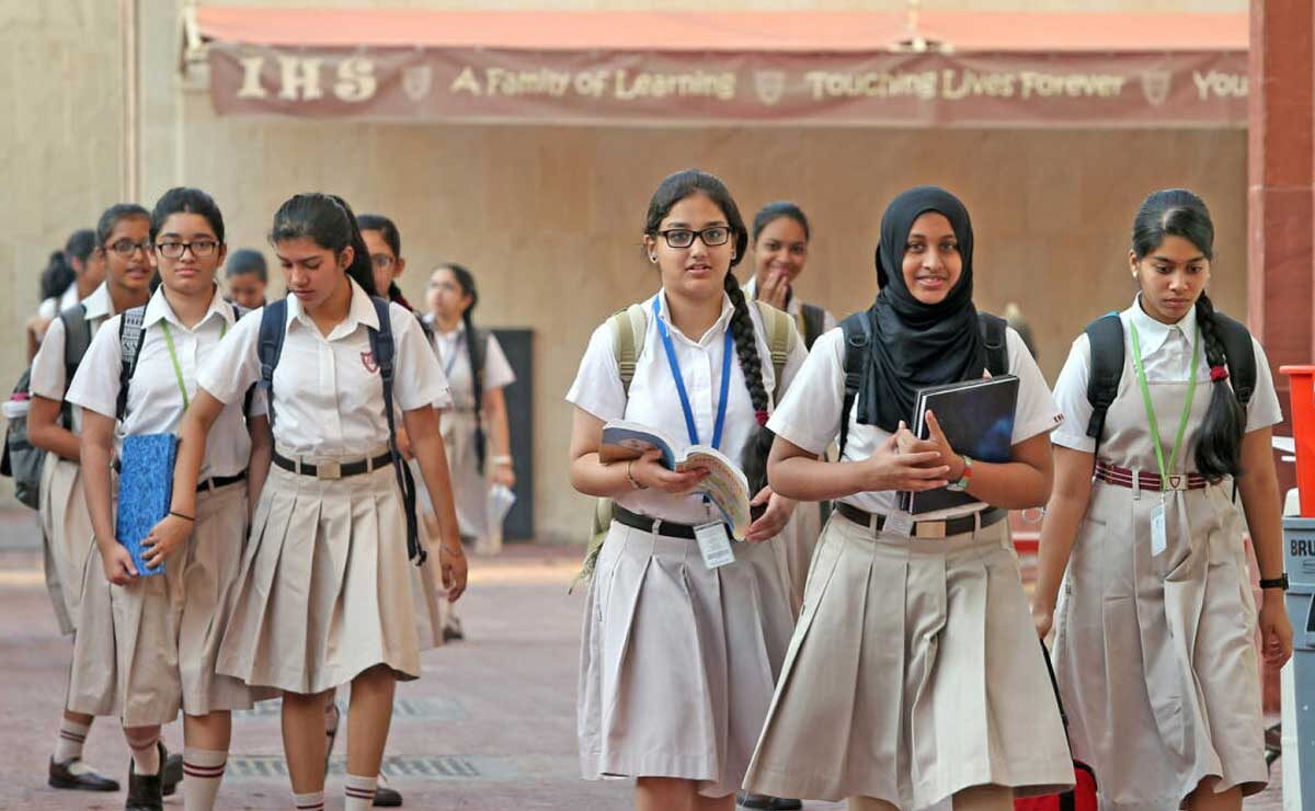 TN SSLC Result 2025 Declared: 93.8% Pass Rate, Girls Outshine Boys Again