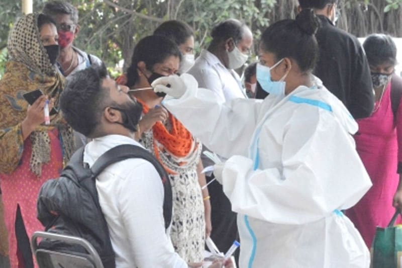 Kerala Reports Rise in Covid-19 Cases; Health Minister Urges Caution