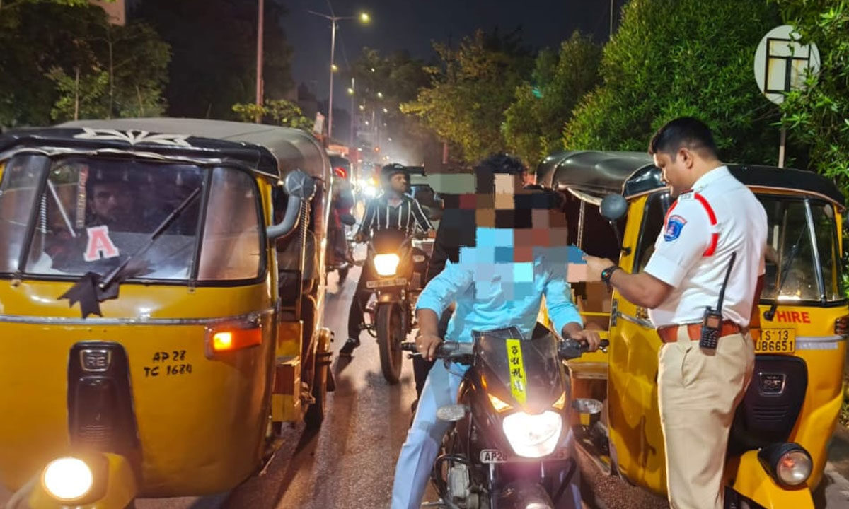 Cyberabad Traffic Police Nabs 362 in Special Drunk Driving Drive