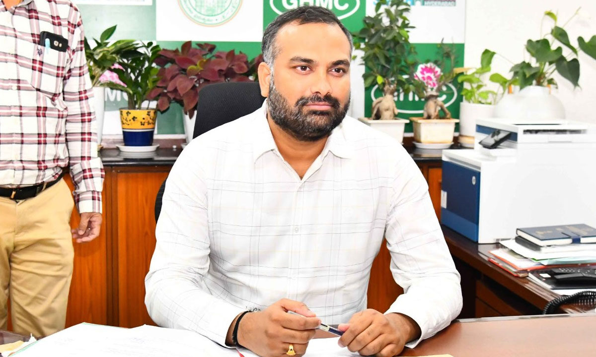 147 Complaints Received During GHMC's Prajavani Program: Town Planning Tops the List