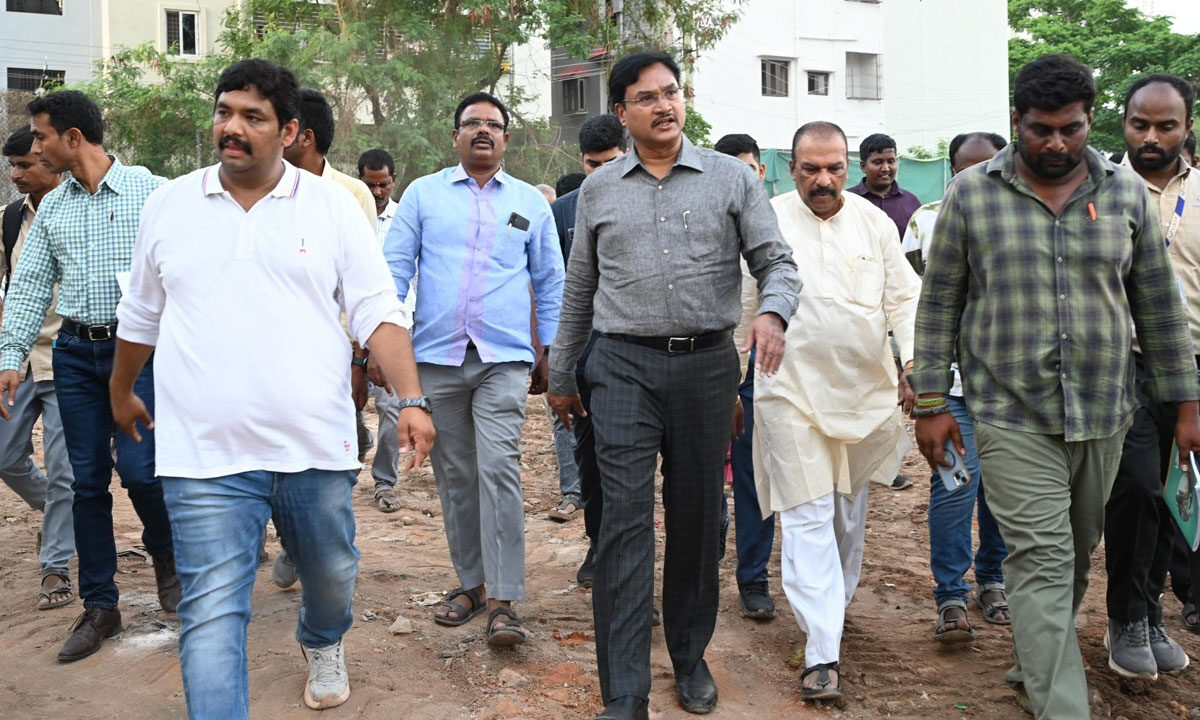 Illegal Dumping in Musi? Hydraa Commissioner Vows Legal Action in One Week
