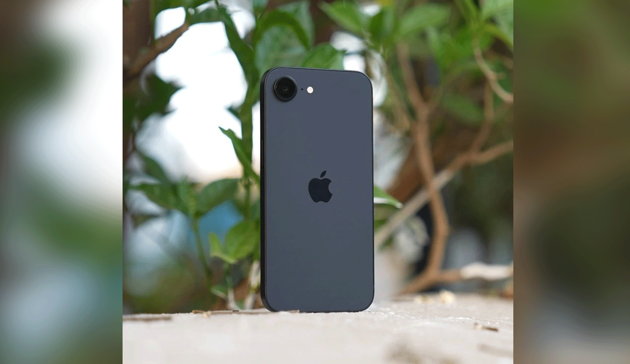 Apple Slashes iPhone 16e Price Ahead of iPhone 17 Launch – Best Time to Buy!