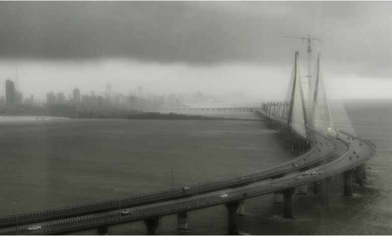 Weather Update: IMD Predicts Heavy Rains Across India, Heatwave in North India