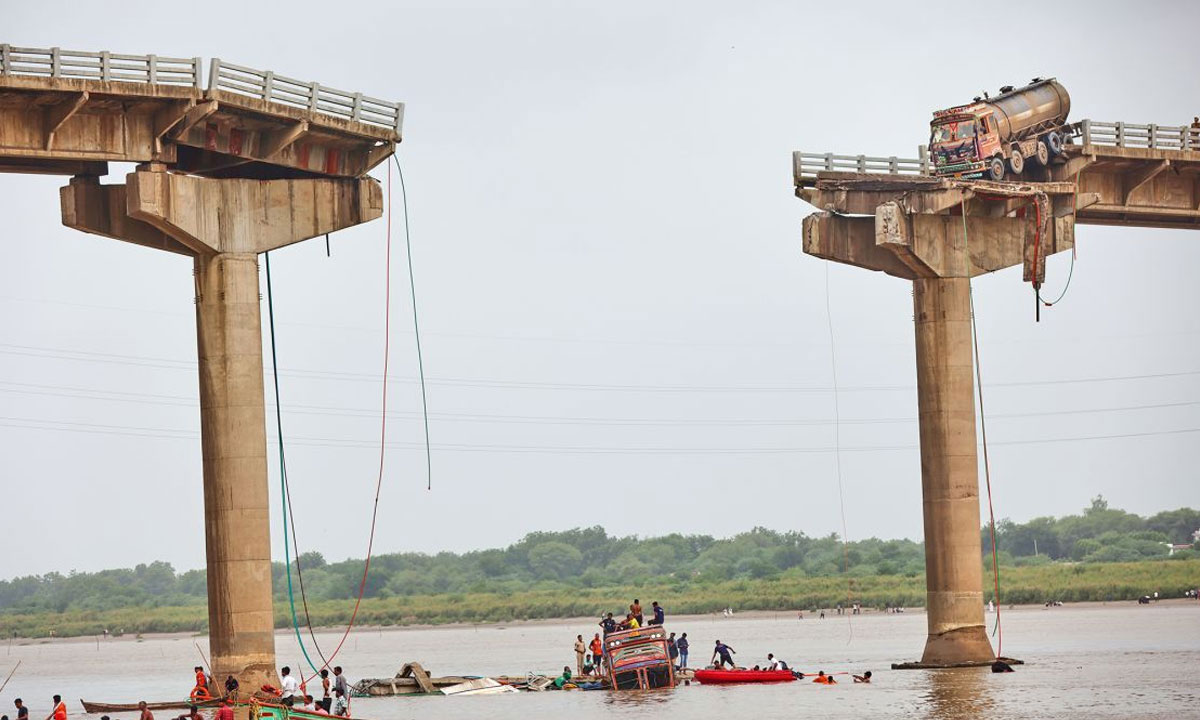 Death Toll Reaches 18 in Gujarat Bridge Collapse Incident