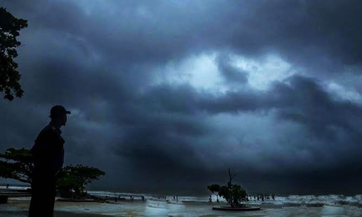 IMD Issues Heavy Rainfall Alert in Telangana: These Areas on High Flood Watch