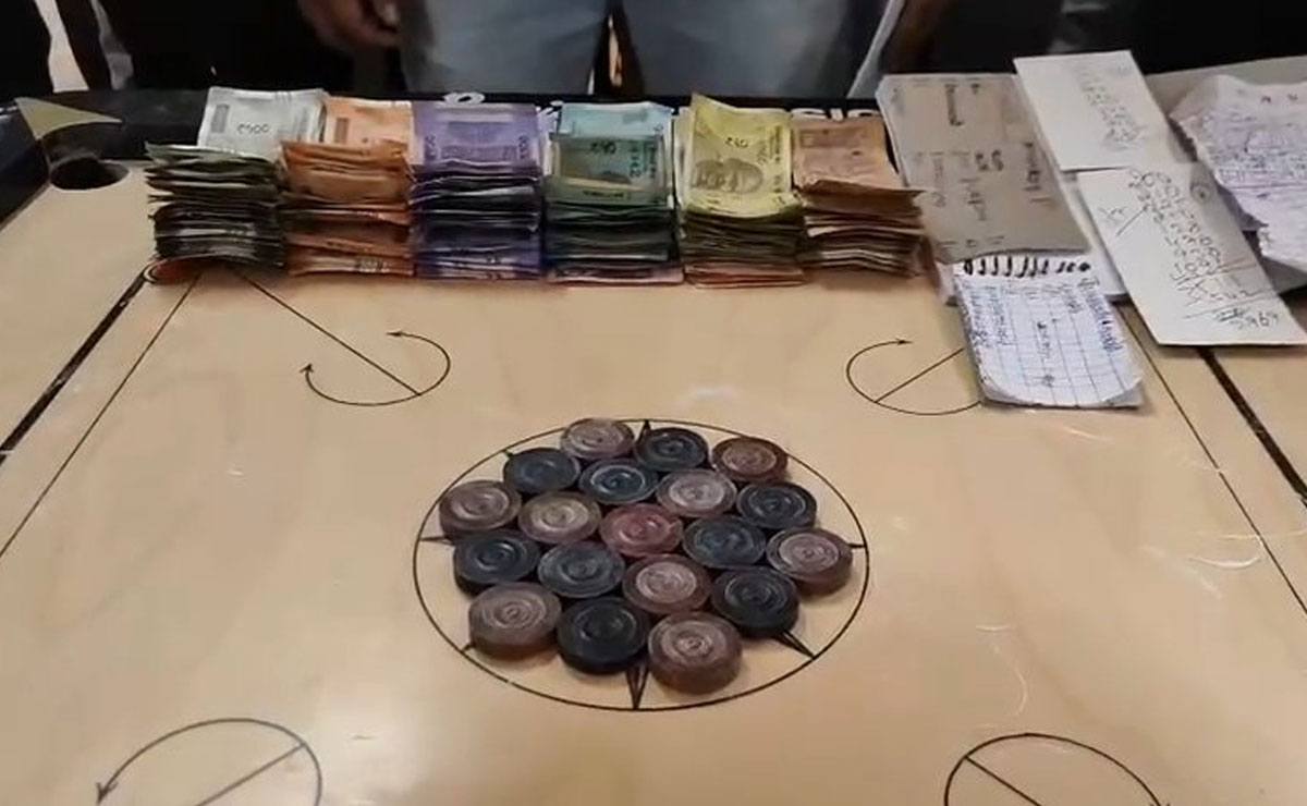 Illegal Carrom Gambling Club Busted in Asifnagar, 42 Held by Task Force