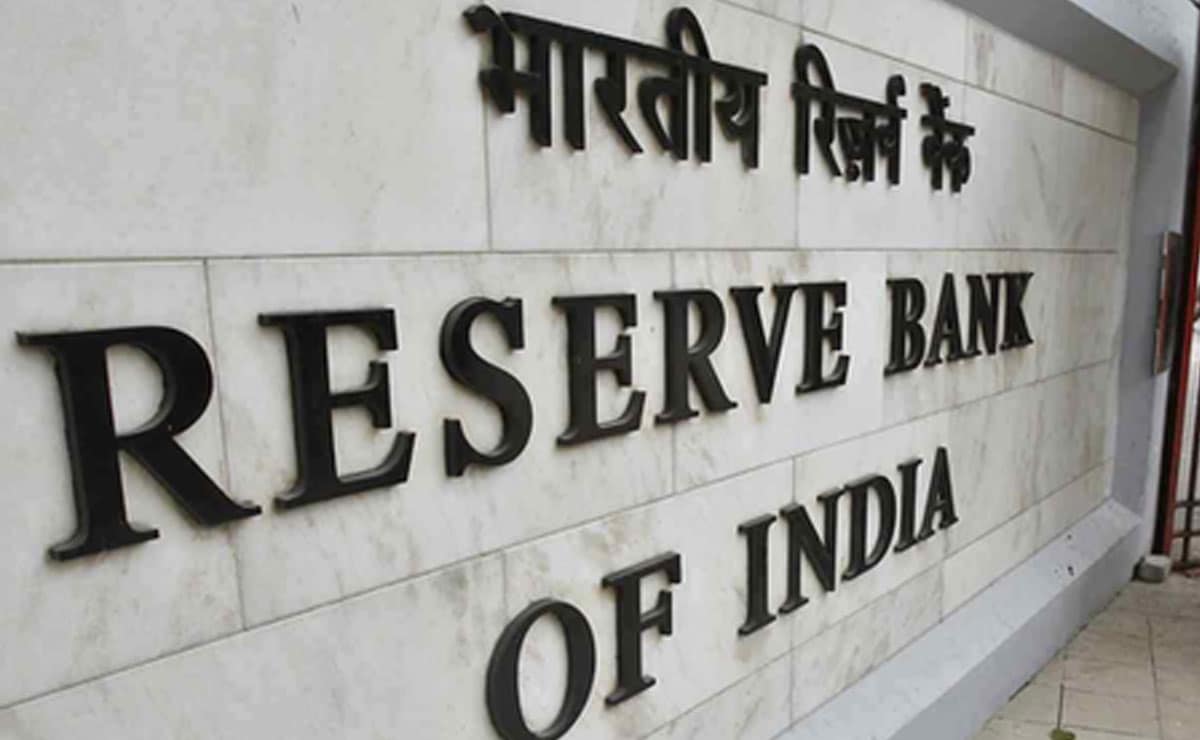 RBI net sold forex worth .66 billion in June in spot market to keep rupee stable