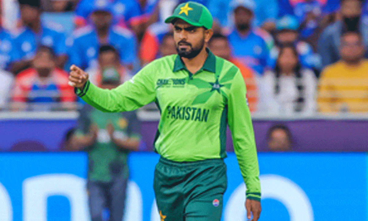 Babar, Rizwan downgraded as Pakistan reveal 2025–26 central contracts