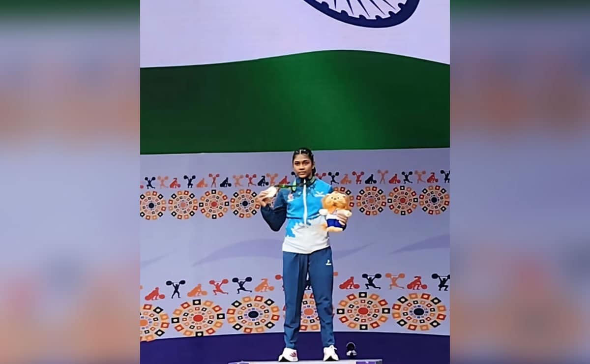 CM Mamata Banerjee hails Koyel Bar for big record-breaking wins at Commonwealth Championships