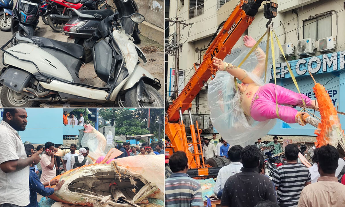 Hyderabad: Ganesh Idol Falls on Road in Himayatnagar, Several Bikes Damaged