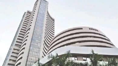 Stock market tumbles after US moves to levy steep 50 pc tariffs