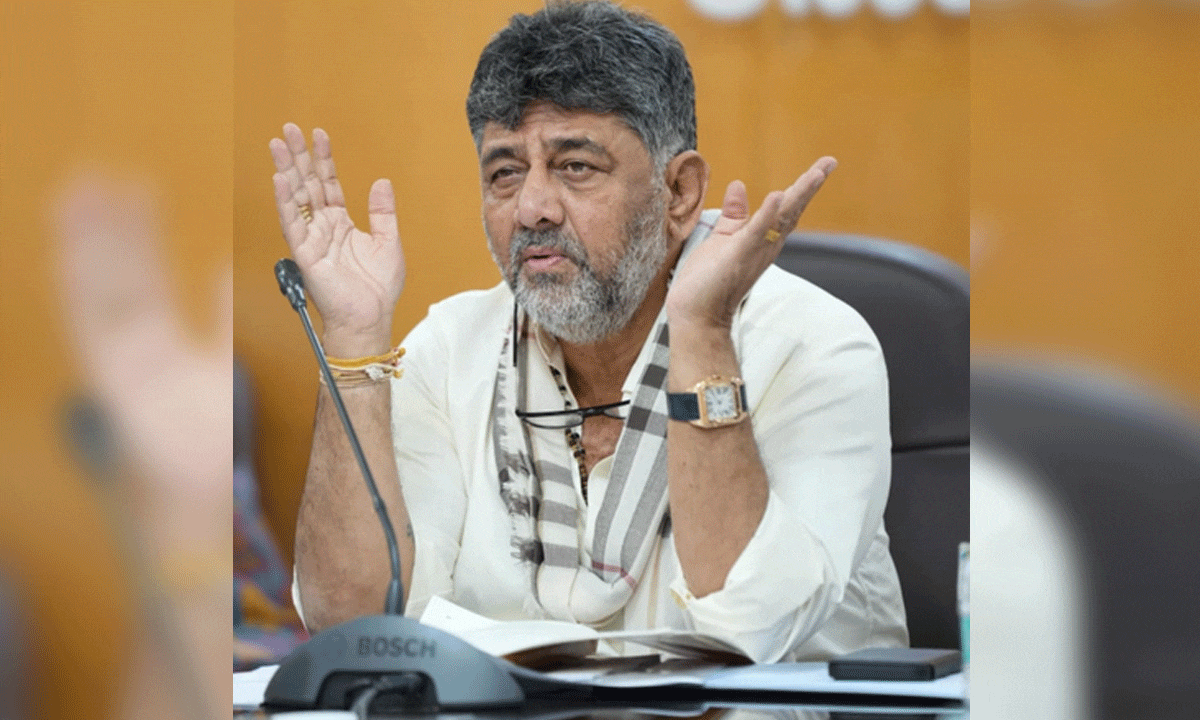 My loyalty to Gandhi family like bhakta and bhagavanta', Karnataka Dy CM Shivakumar on RSS anthem row
