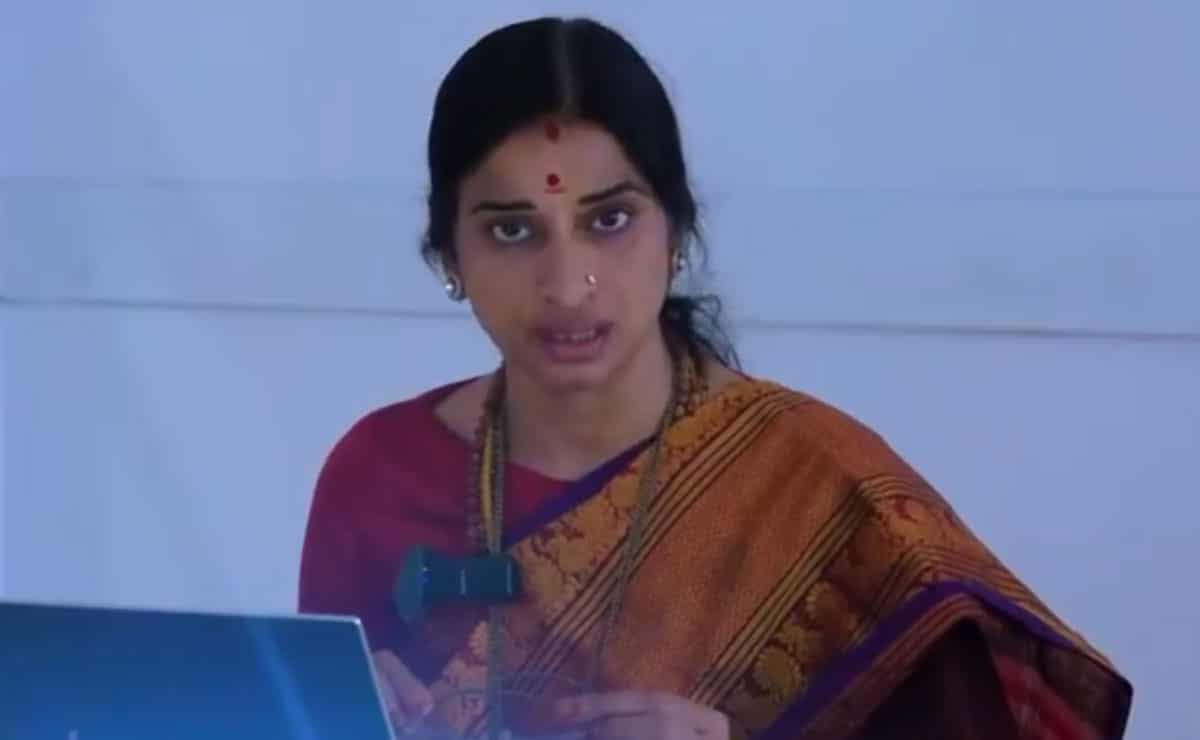 ‘Vote Chori’ Controversy Ignites as BJP Madhavi Latha Accuses Pakistani Nationals Voting in Telangana; Stands CBI Inquiry