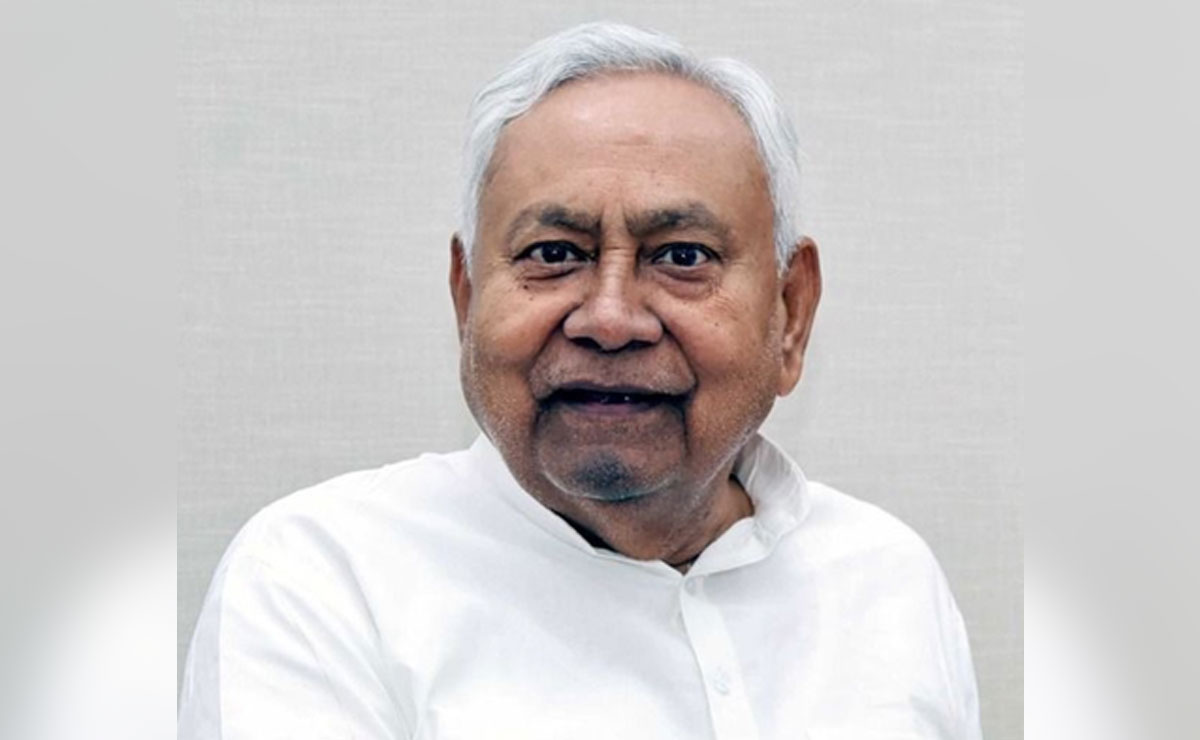 Nitish Kumar announces uniform Rs 100 fee for PT of competitive exams in Bihar