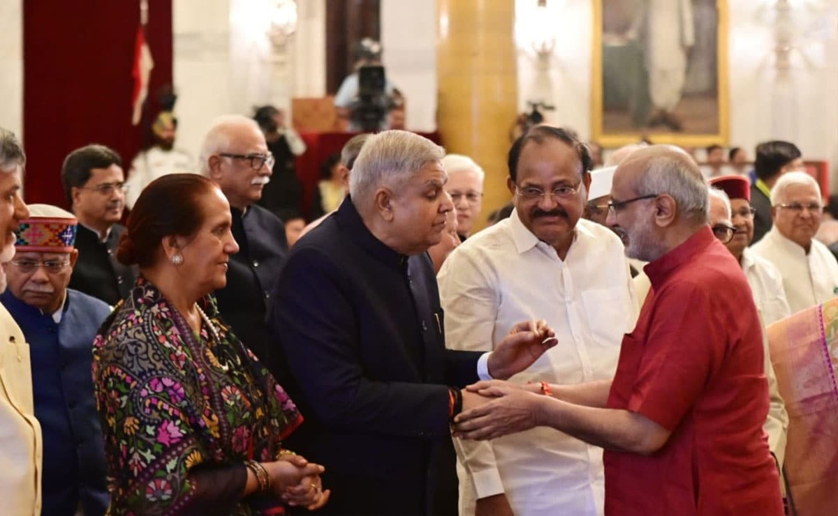 Jagdeep Dhankhar attends Vice-Prez's oath ceremony; marks his first ‘public appearance’ after exit