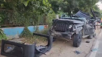 Five killed as Thar crashes into divider in Gurugram