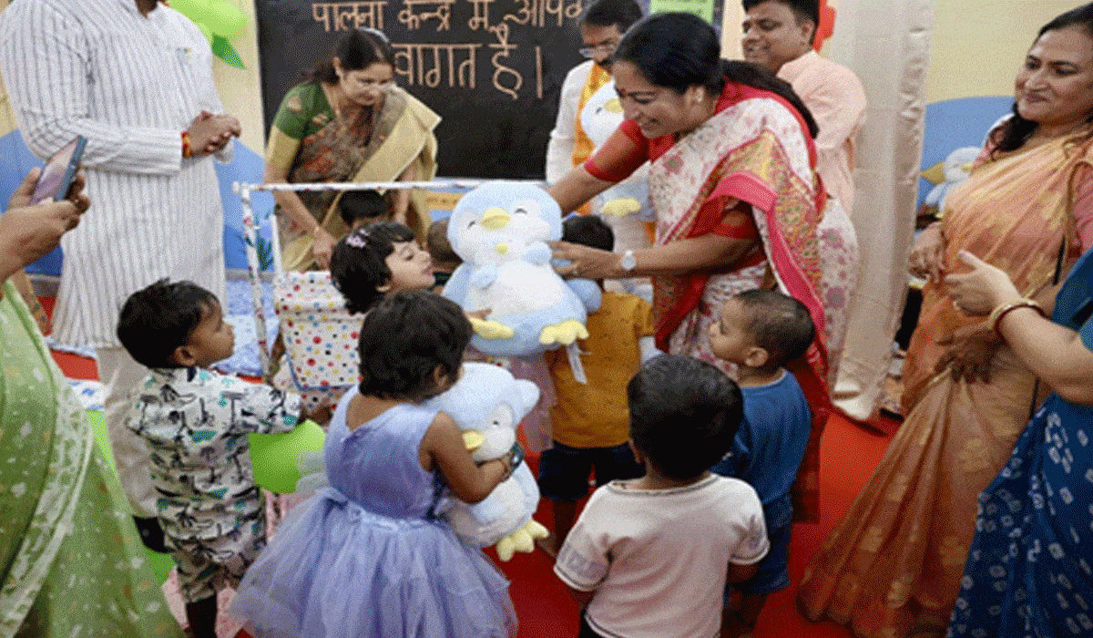 Delhi CM opens 502 Anganwadis, announces Rs 10 crore loan for MSME businesswomen