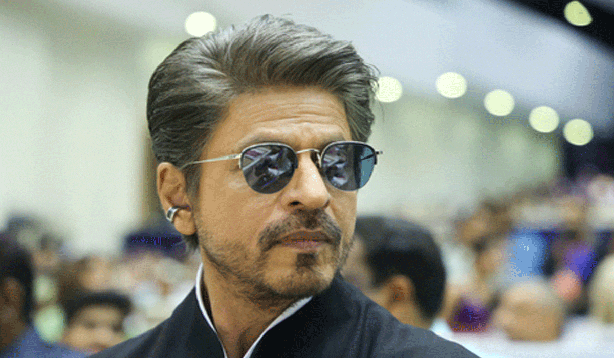 When Shah Rukh Khan faked an epileptic fit to bunk a class with friends