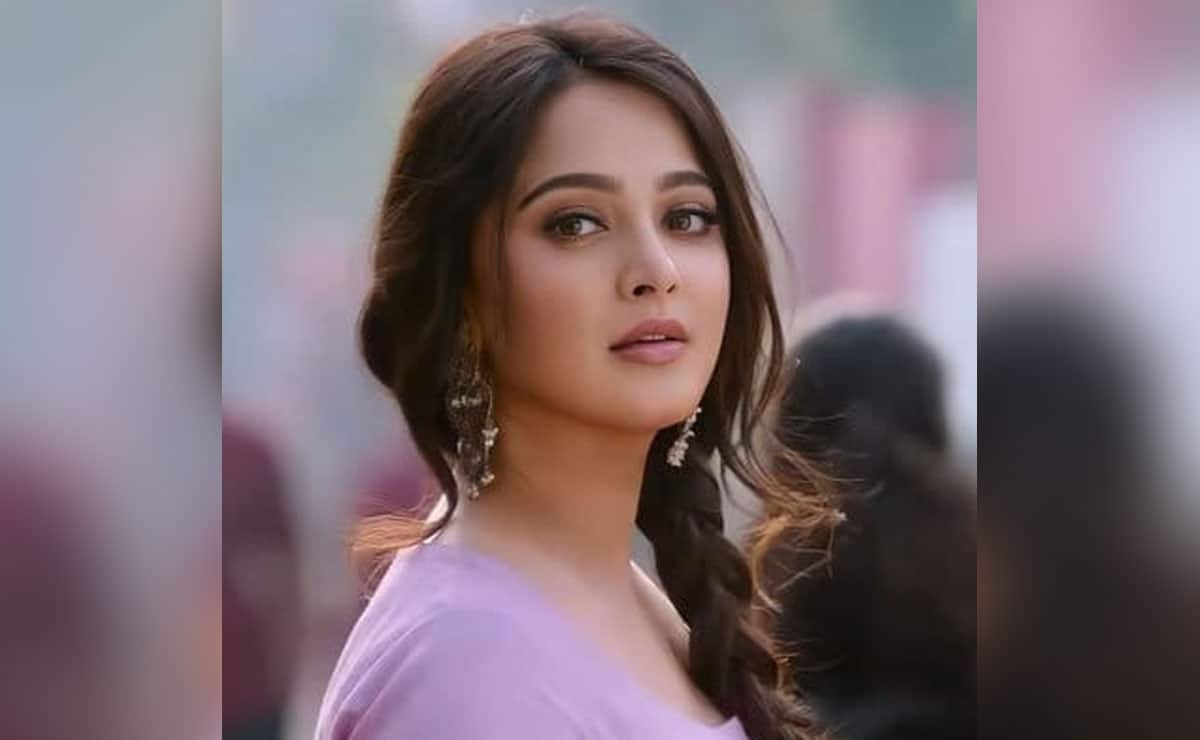 Will be stepping away from social media for a bit, says actress Anushka Shetty