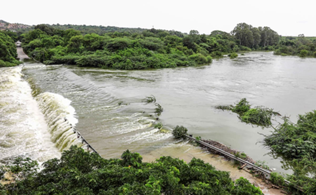 Flood warning issued for Hyderabad’s twin reservoirs after heavy rainfall