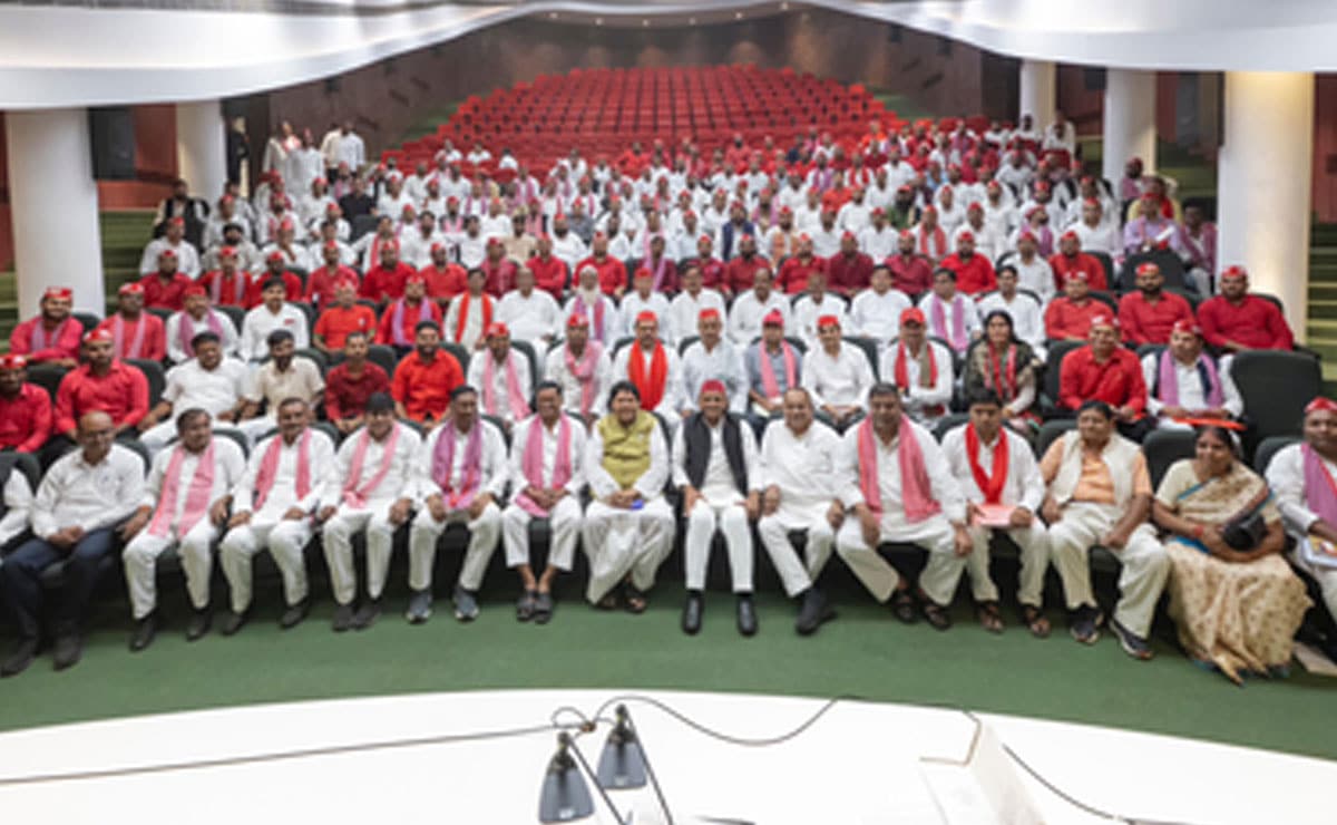 Akhilesh Yadav to release ‘local manifestos’ for specific regions in UP