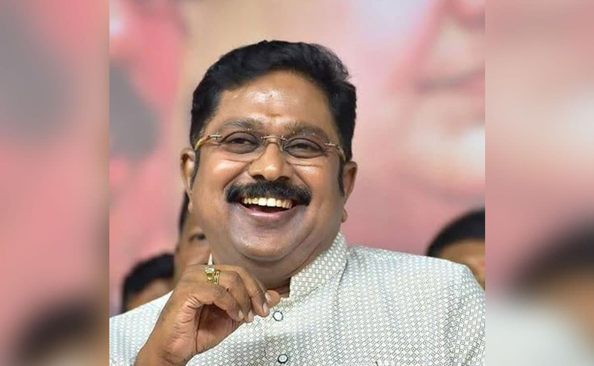 Dhinakaran mocks Palaniswami for 'covering face' after meeting Amit Shah in Delhi