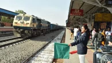 Cabinet clears Rs 1,866 crore bonus for Railway staff ahead of Diwali