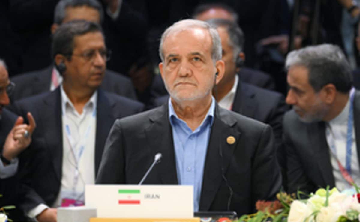 Iran slams US, Europe as nuclear deal sanctions set to resume