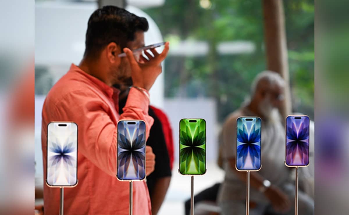 Apple iPhone 17 Air and 17 models see strong sales in India as consumer demand surges