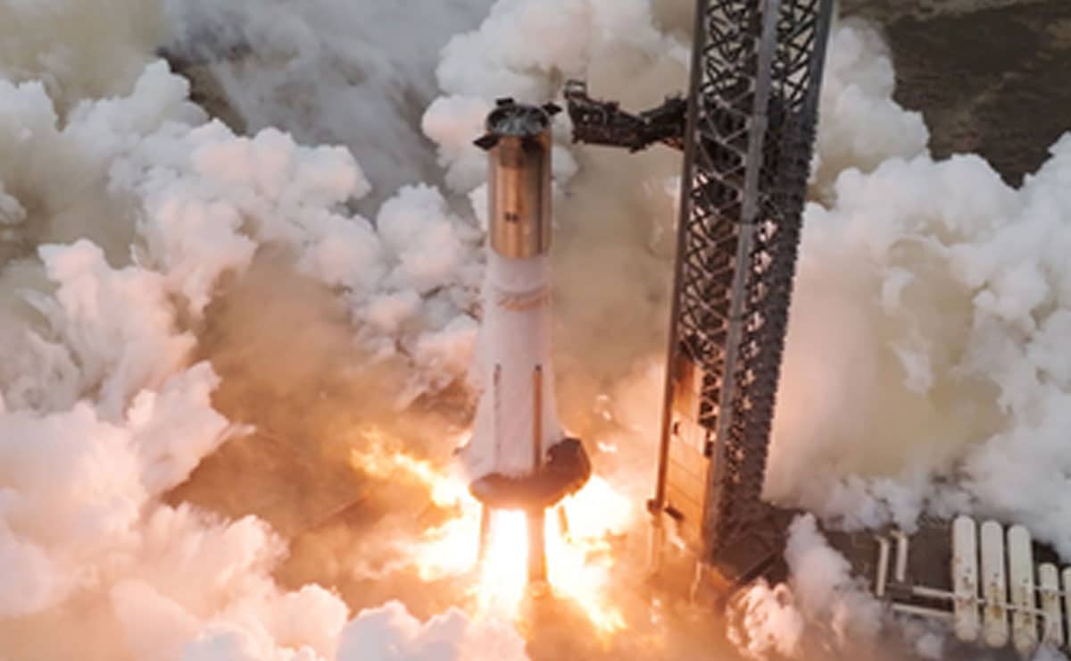 SpaceX targets 11th test flight of Starship for October 13
