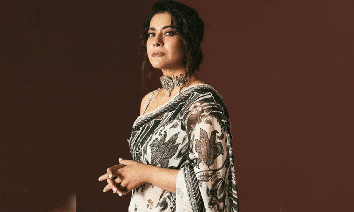 Why Kajol asks Akshay Kumar, ‘maska laga rehe ho?’
