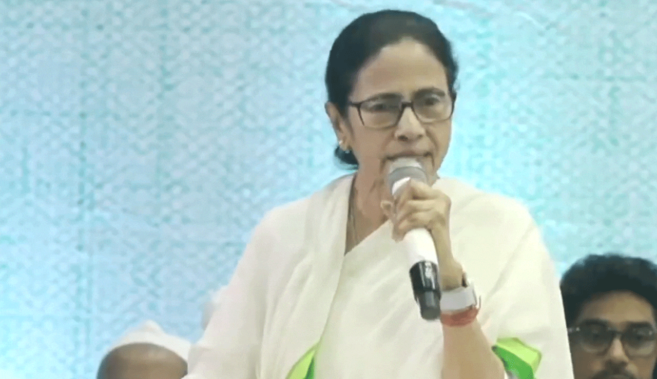 On Matangini Hazra’s death anniversary, Mamata Banerjee highlights Bengal’s legacy in freedom struggle