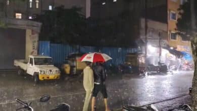 Heavy Rains Lash Hyderabad, Roads Flooded and Traffic Comes to a Standstill